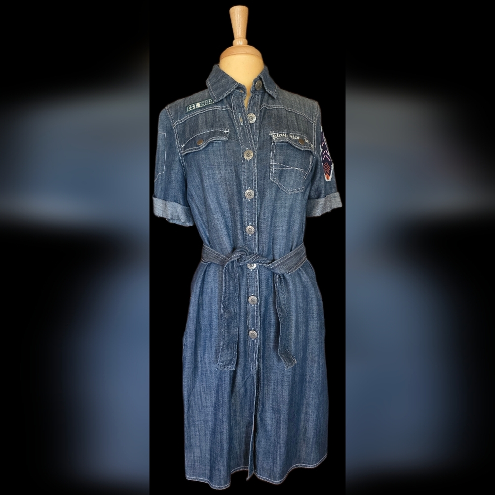 Double D Ranch Denim Button-Up Dress with Belt Small
